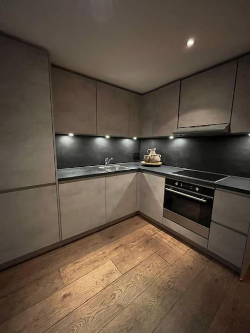 Knus Appartement Tilburg Eksteriør bilde